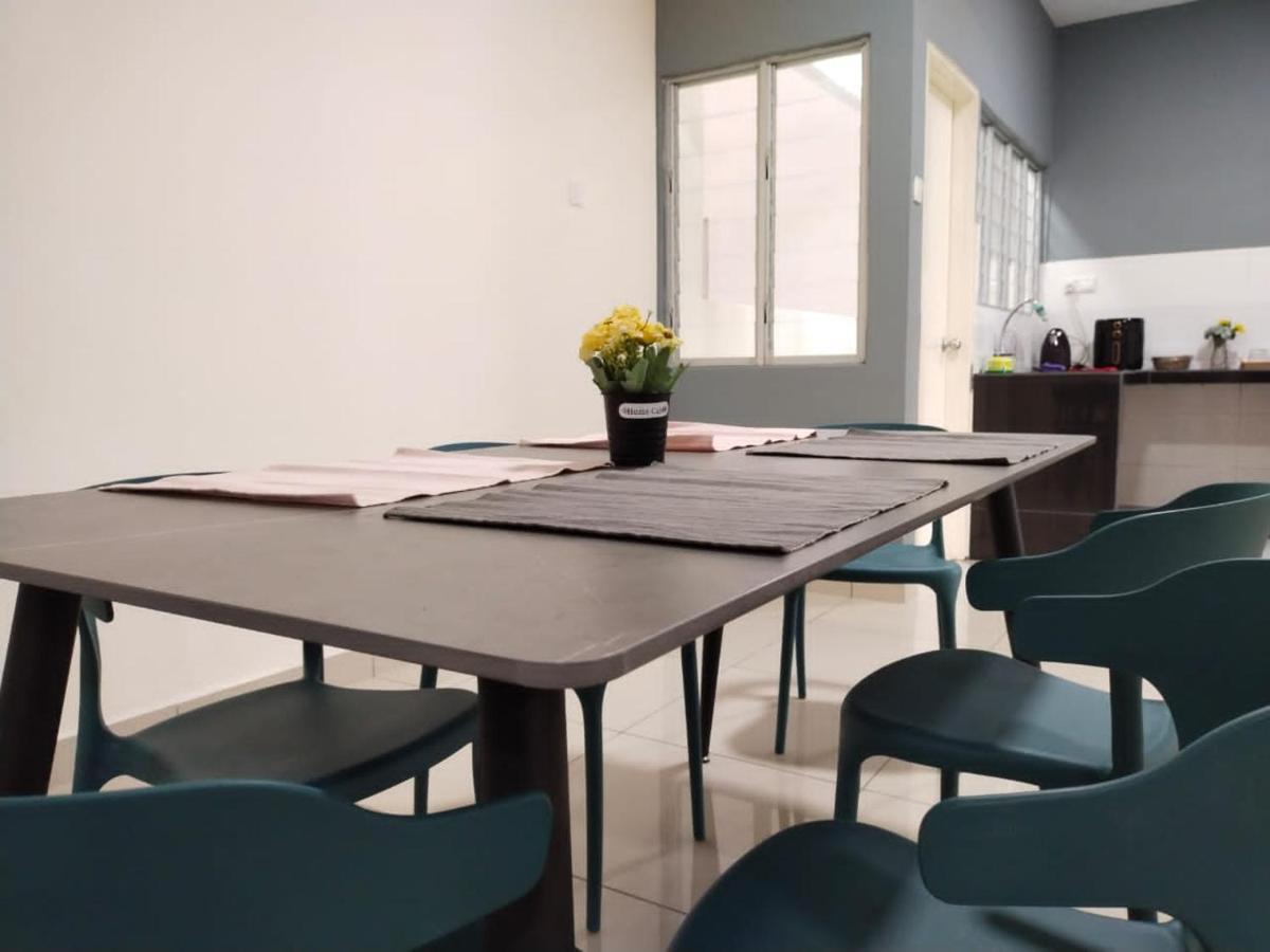 3 Bedrooms Big House Saville Cheras Mrt With Balcony ภายนอก รูปภาพ