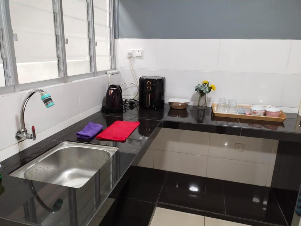 3 Bedrooms Big House Saville Cheras Mrt With Balcony ภายนอก รูปภาพ